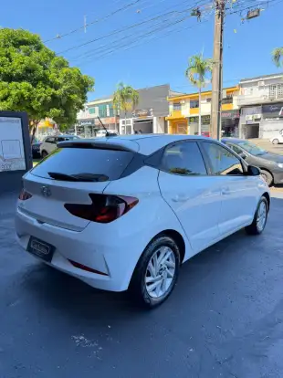 HYUNDAI-HB20-2021