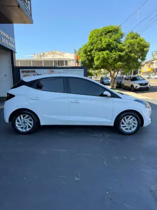 HYUNDAI-HB20-2021