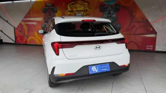 HYUNDAI-HB20-2023
