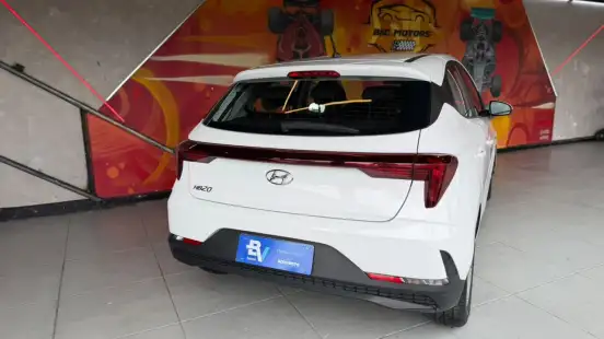 HYUNDAI-HB20-2023