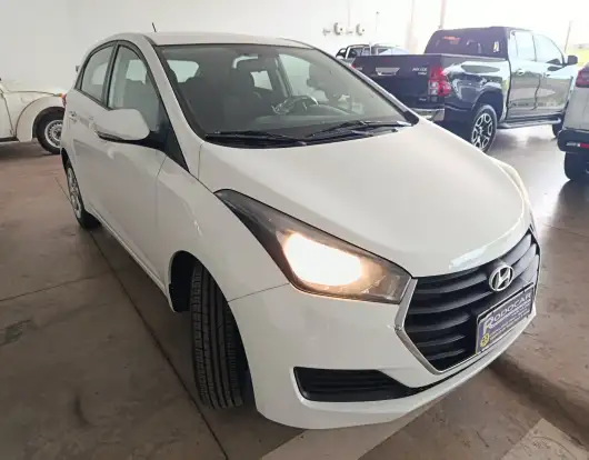 HYUNDAI-HB20-2017
