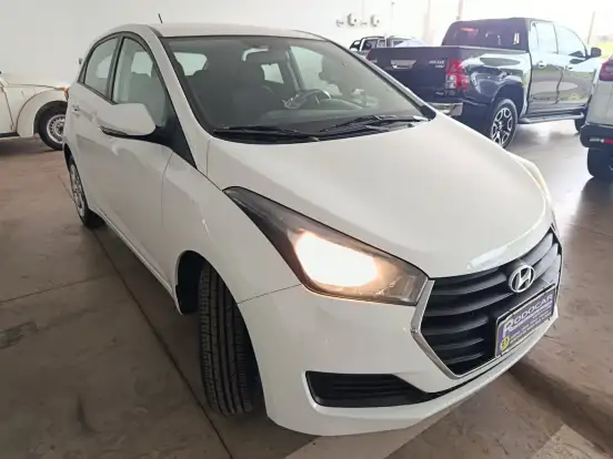 HYUNDAI-HB20-1.0 COMFORT PLUS 12V FLEX 4P MANUAL HYUNDAI-HB20-2017