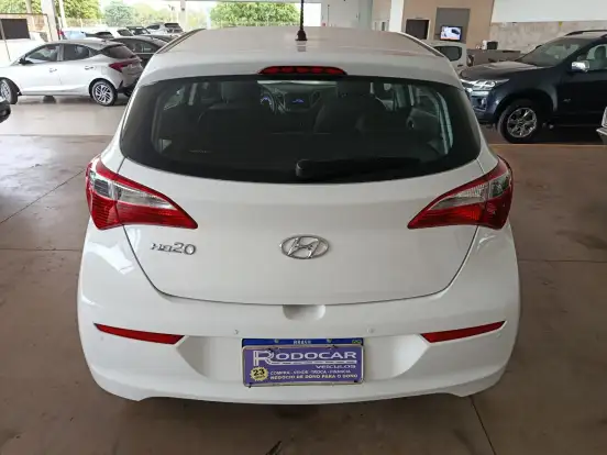 HYUNDAI-HB20-1.0 COMFORT PLUS 12V FLEX 4P MANUAL HYUNDAI-HB20-2017
