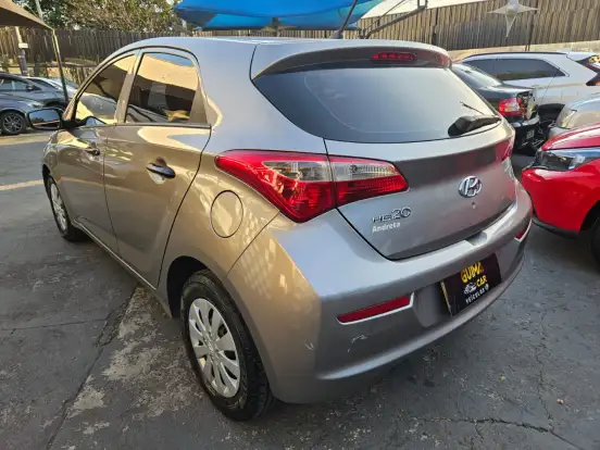 HYUNDAI-HB20-2016
