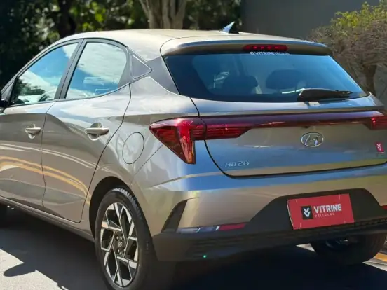 HYUNDAI-HB20-1.0 TGDI FLEX COMFORT AUTOMÁTICO HYUNDAI-HB20-2023