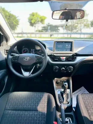HYUNDAI-HB20-2023