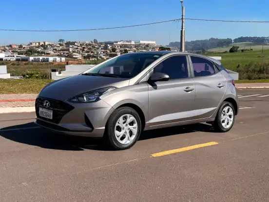 HYUNDAI-HB20-2022
