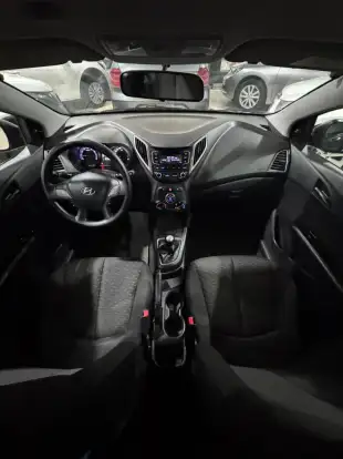 HYUNDAI-HB20-2019