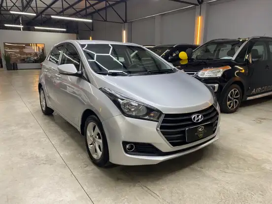 HYUNDAI-HB20-2015