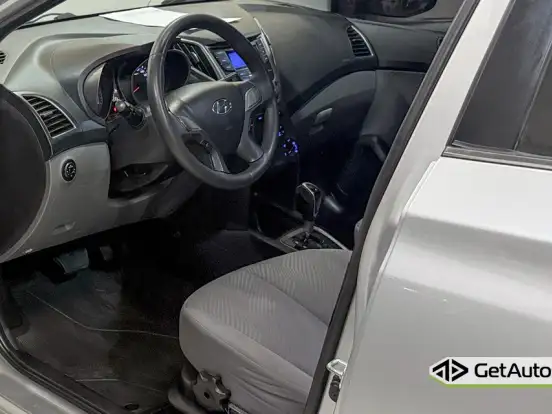 HYUNDAI-HB20-1.6 PREMIUM 16V FLEX 4P AUTOMÁTICO HYUNDAI-HB20-2014