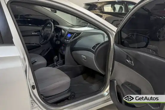 HYUNDAI-HB20-2014