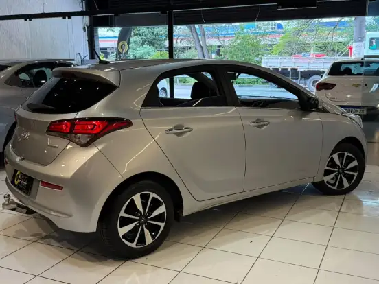 HYUNDAI-HB20-2019