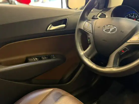 HYUNDAI-HB20-1.6 PREMIUM 16V FLEX 4P AUTOMÁTICO HYUNDAI-HB20-2019