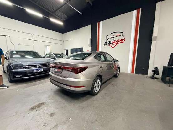 HYUNDAI-HB20-2025