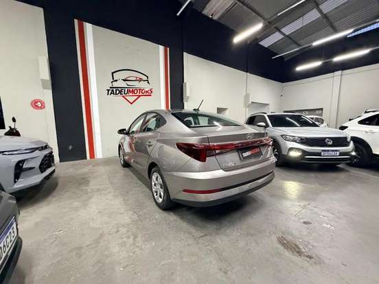 HYUNDAI-HB20-2025