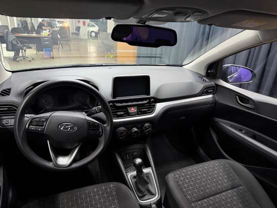 HYUNDAI-HB20-2025