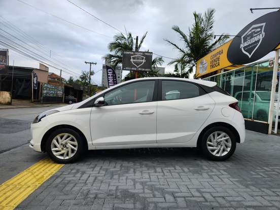HYUNDAI-HB20-2021