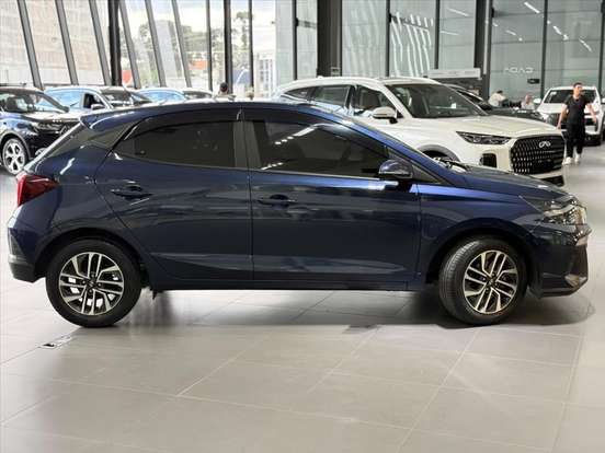 HYUNDAI-HB20-2023