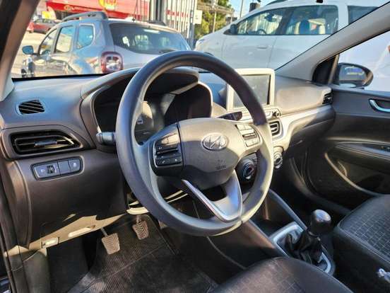 HYUNDAI-HB20-1.0 12V FLEX LIMITED PLUS MANUAL HYUNDAI-HB20-2024