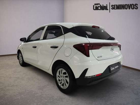 HYUNDAI-HB20-2023