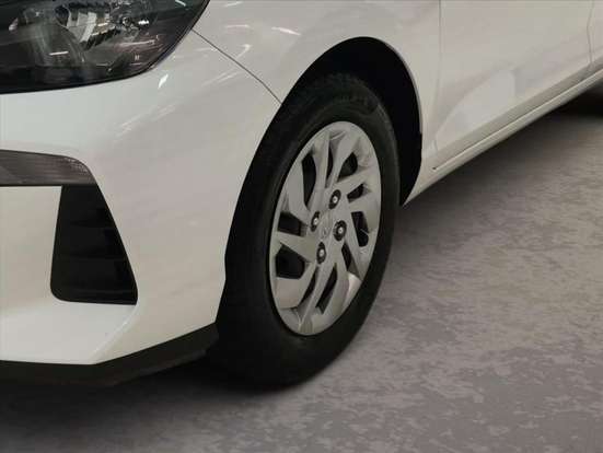 HYUNDAI-HB20-2023