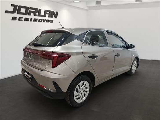 HYUNDAI-HB20-2022