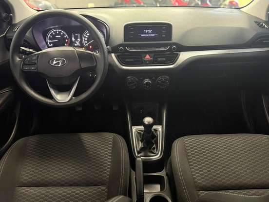 HYUNDAI-HB20-2022