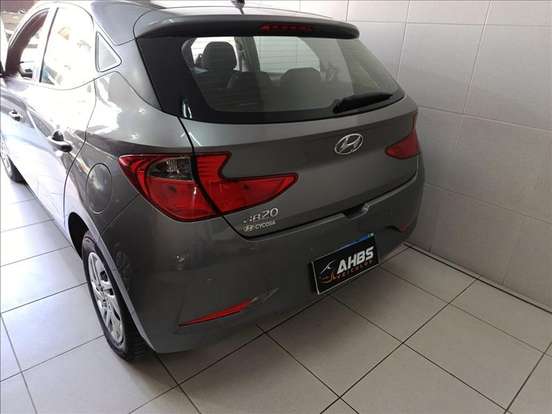 HYUNDAI-HB20-2020
