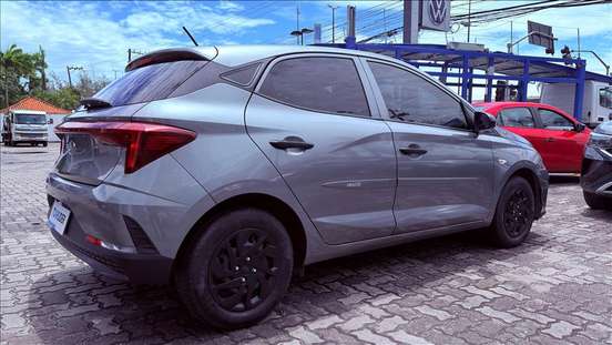 HYUNDAI-HB20-2023