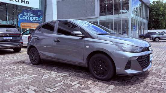 HYUNDAI-HB20-2023