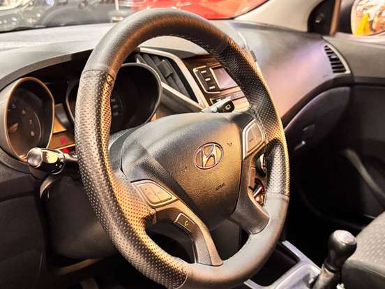HYUNDAI-HB20-2018