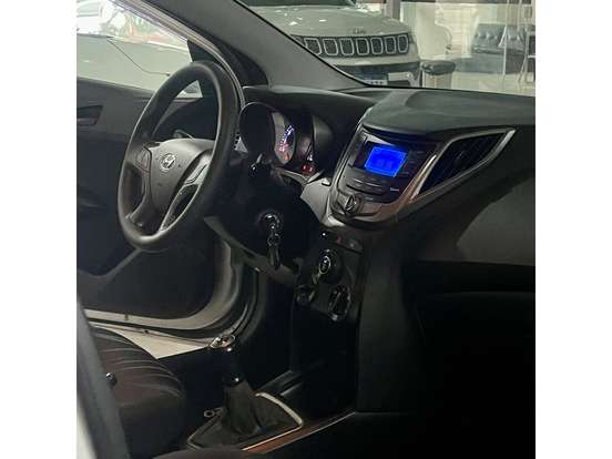 HYUNDAI-HB20-1.0 COMFORT 12V FLEX 4P MANUAL HYUNDAI-HB20-2014