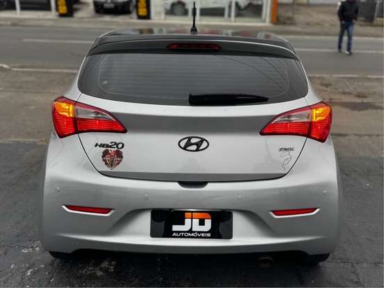 HYUNDAI-HB20-1.0 COMFORT PLUS 12V FLEX 4P MANUAL HYUNDAI-HB20-2018