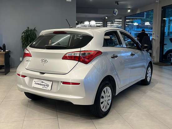 HYUNDAI-HB20-1.0 COMFORT STYLE 12V FLEX 4P MANUAL HYUNDAI-HB20-2017