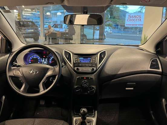 HYUNDAI-HB20-1.0 COMFORT STYLE 12V FLEX 4P MANUAL HYUNDAI-HB20-2017