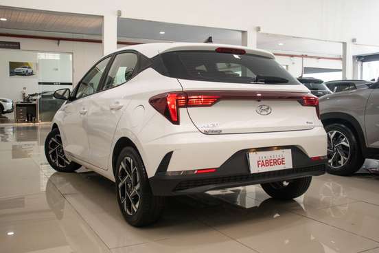 HYUNDAI-HB20-2023