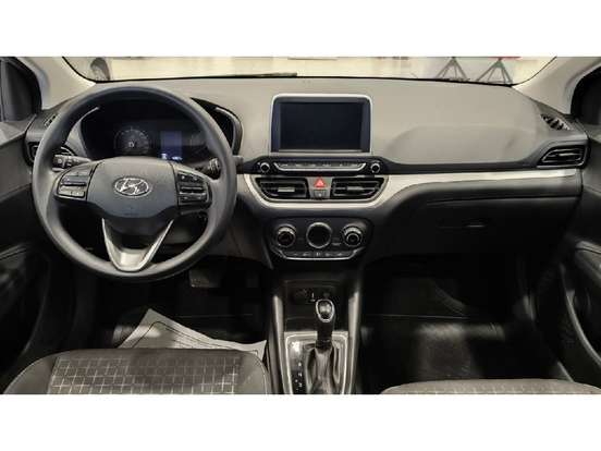 HYUNDAI-HB20-2024