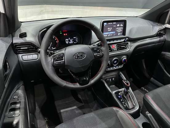 HYUNDAI-HB20-2020