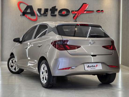 HYUNDAI-HB20-2022