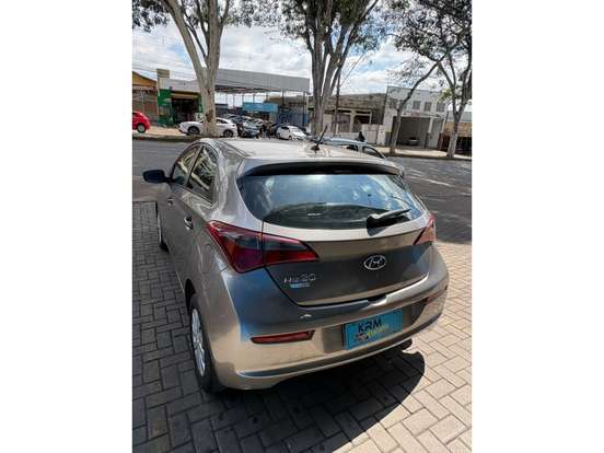 HYUNDAI-HB20-2019