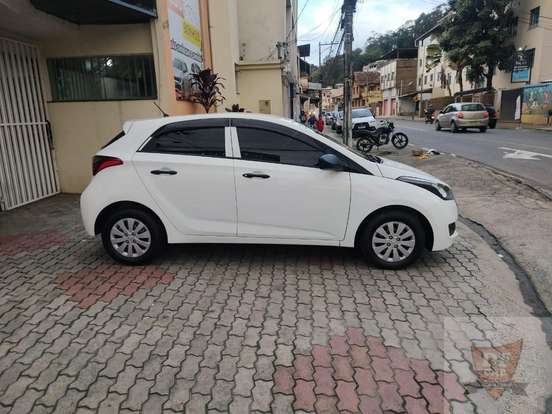HYUNDAI-HB20-2019