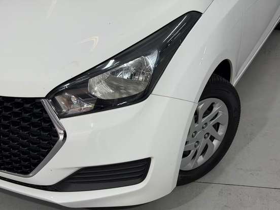 HYUNDAI-HB20-2018
