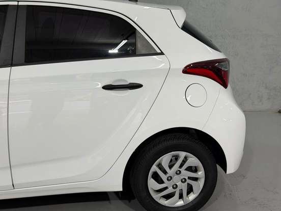HYUNDAI-HB20-2018