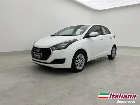 HYUNDAI HB20 1.6 COMFORT PLUS 16V FLEX 4P AUTOMÁTICO