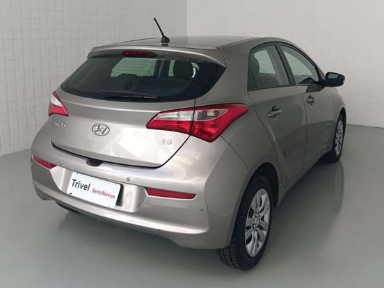 HYUNDAI-HB20-1.6 COMFORT PLUS 16V FLEX 4P MANUAL HYUNDAI-HB20-2016