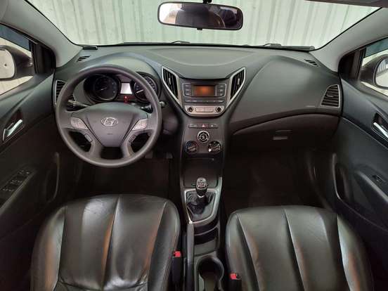 HYUNDAI-HB20-1.6 COMFORT PLUS 16V FLEX 4P MANUAL HYUNDAI-HB20-2016