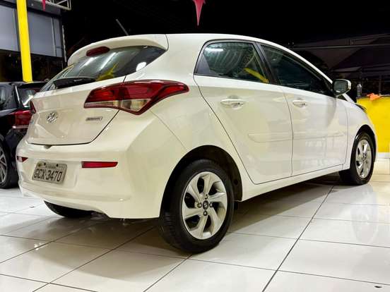 HYUNDAI-HB20-1.6 COMFORT STYLE 16V FLEX 4P AUTOMÁTICO HYUNDAI-HB20-2015