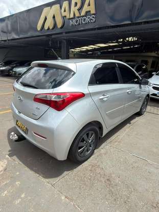 HYUNDAI-HB20-2013