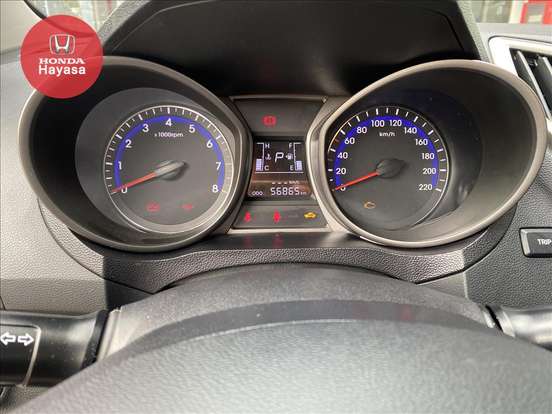 HYUNDAI-HB20-2016