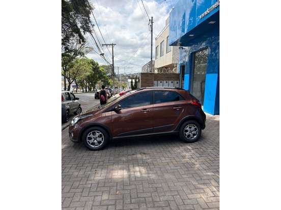 HYUNDAI-HB20-1.6 PREMIUM 16V FLEX 4P MANUAL HYUNDAI-HB20-2014